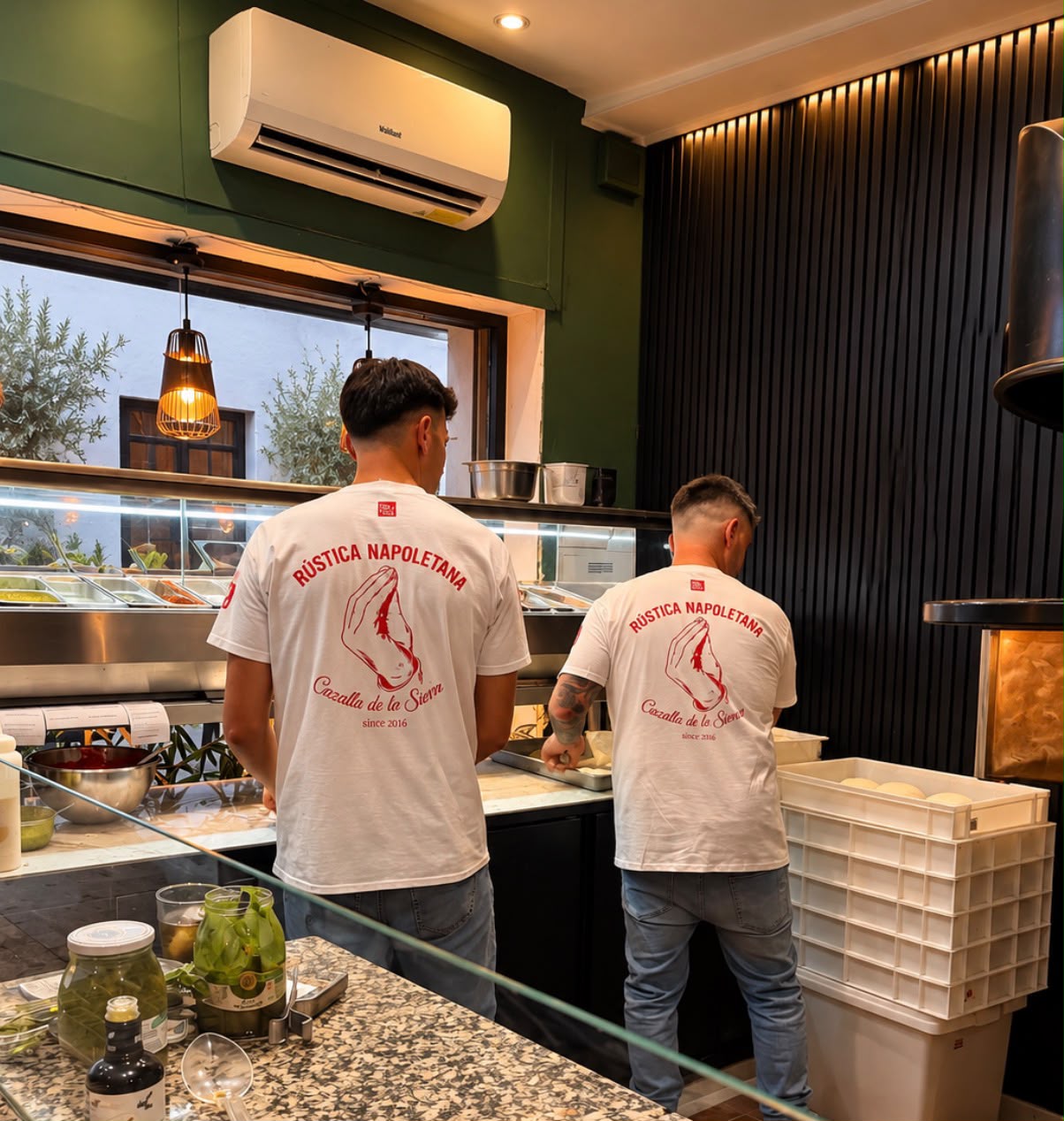 Equipo de cocina de Rústica Napoletana